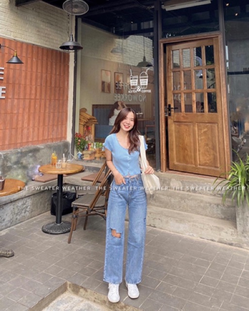 [Mã WASKT304 giảm 15% tối đa 30K đơn 99K] Áo thun ôm nút bọc viền ren | BigBuy360 - bigbuy360.vn
