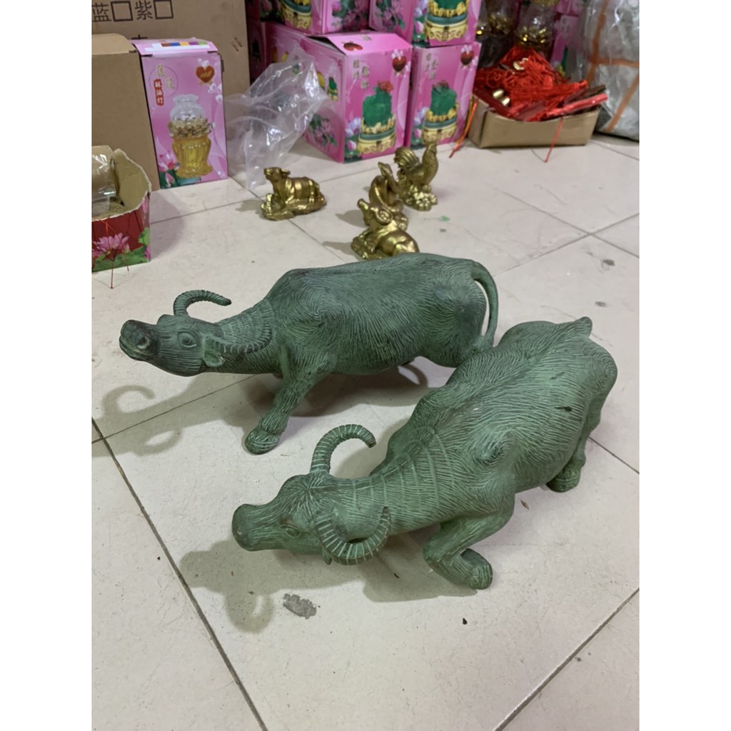Cặp trâu bằng đồng giả cổ