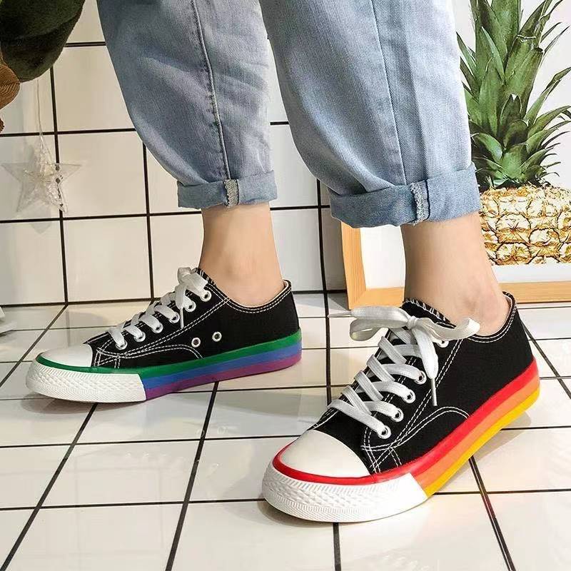 CONVERSE Giày Vải Canvas Cổ Cao Thoáng Khí Màu Cầu Vồng Dễ Thương Cho Nữ