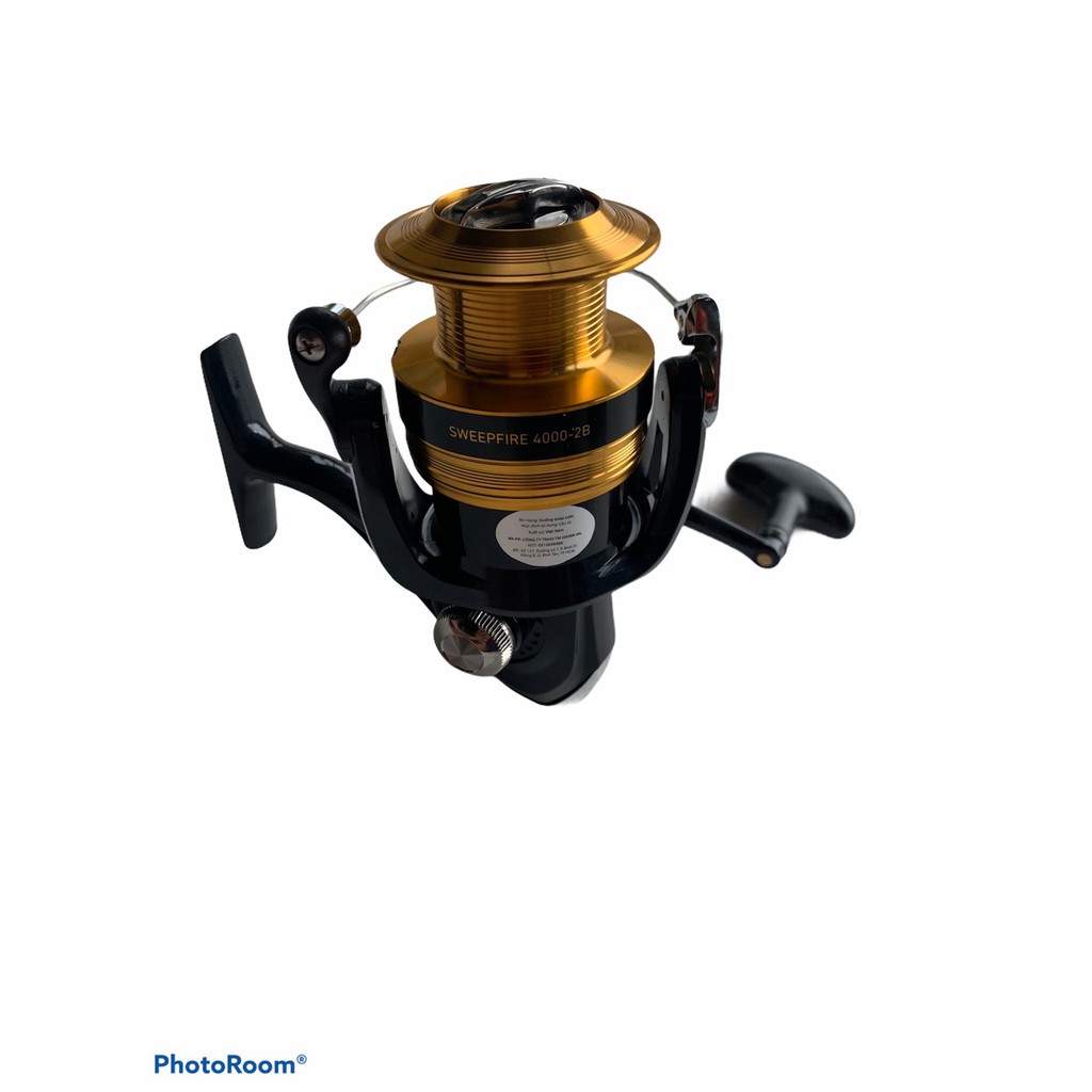 Máy Câu Cao Cấp DAIWA Sweepfire ( TẶNG DÙ DAIWA 100M DAIWA )  Máy Câu Cá Siêu Bền 2500 -4000