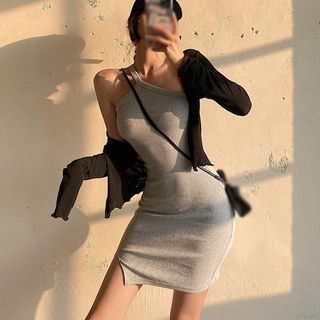 Đầm Hở Lưng Thiết Kế Lệch Tà Nữ Tính