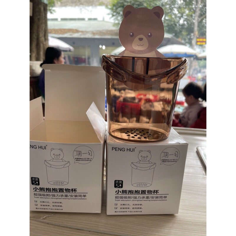 Ly cốc đựng bàn chải kem đánh răng dán tường