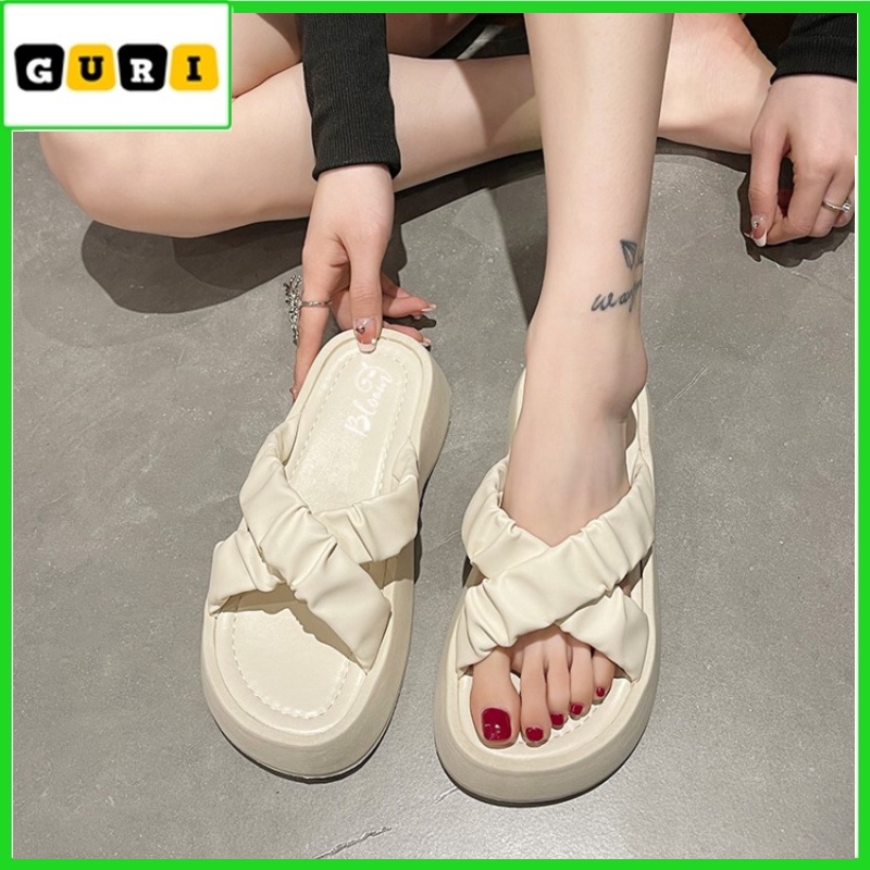 Dép nữ QUAI CHÉO NHÚN BÈO da mềm đế xuồng cao 2p mẫu mới siêu xinh GURI