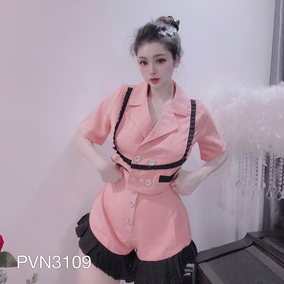 Bộ Vest có bèo dập zếp