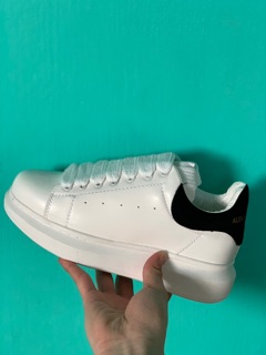 < VIDEO + ẢNH THẬT > GIÀY SNEAKER MCQUEENS