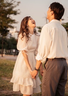 Váy voan chân tầng