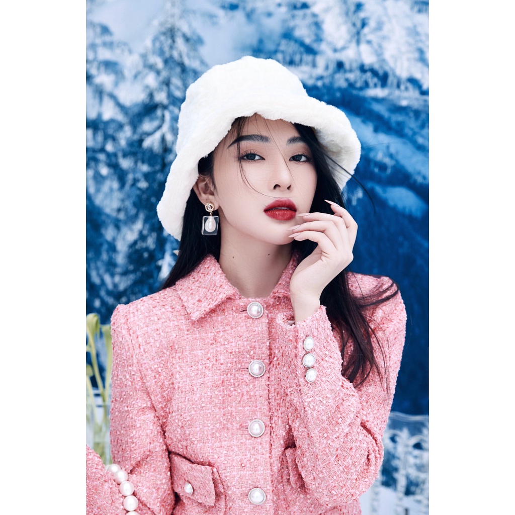 Set áo dạ tweed và chân váy A HUONG BOUTIQUE HBVEST166 cúc ngọc