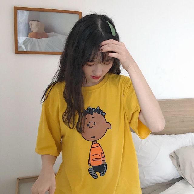 Áo thun tay lỡ unisex nữ in cậu bé