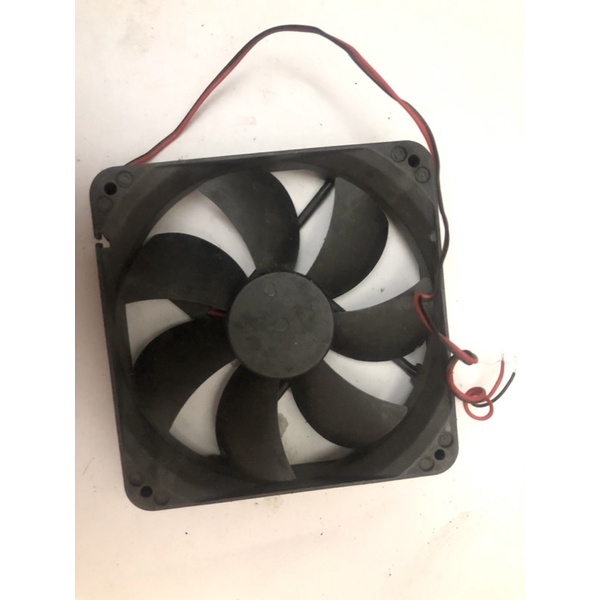 Fan 12cm 12V 0.21A đã test kĩ, chạy tốt