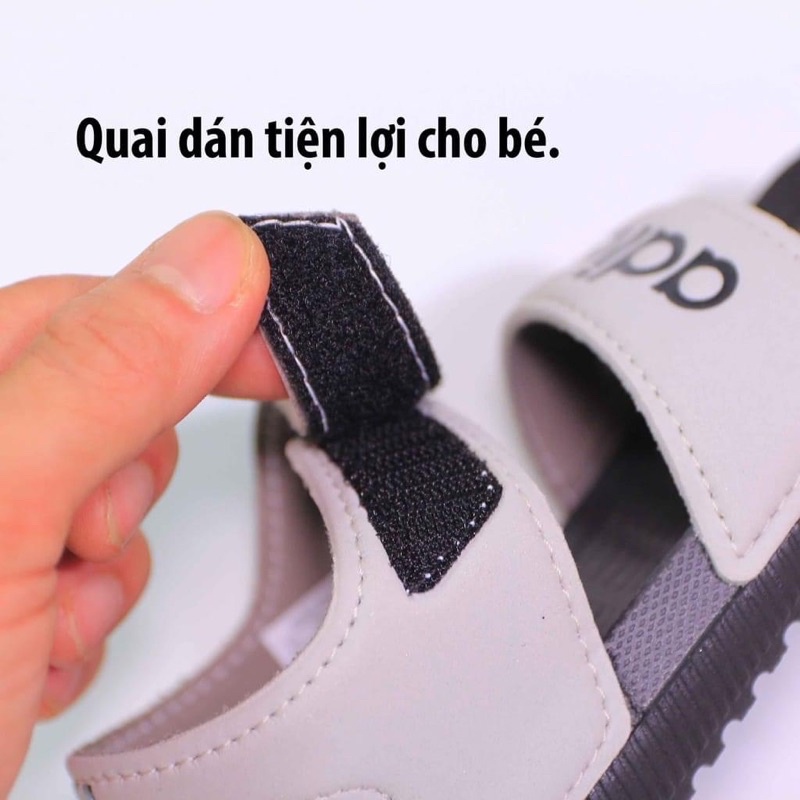 Giày sandal xốp nhẹ mềm cho bé trai bé gái