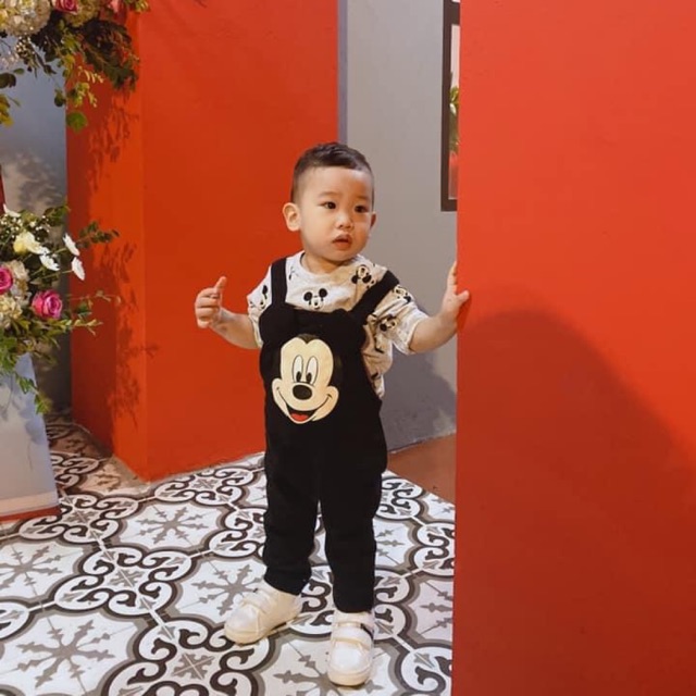 Pass qần áo