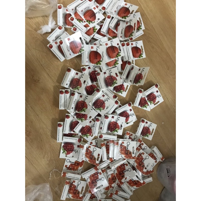 Son dưỡng môi Không màu chiết xuất hoa quả Avanta Nga 2,8 g