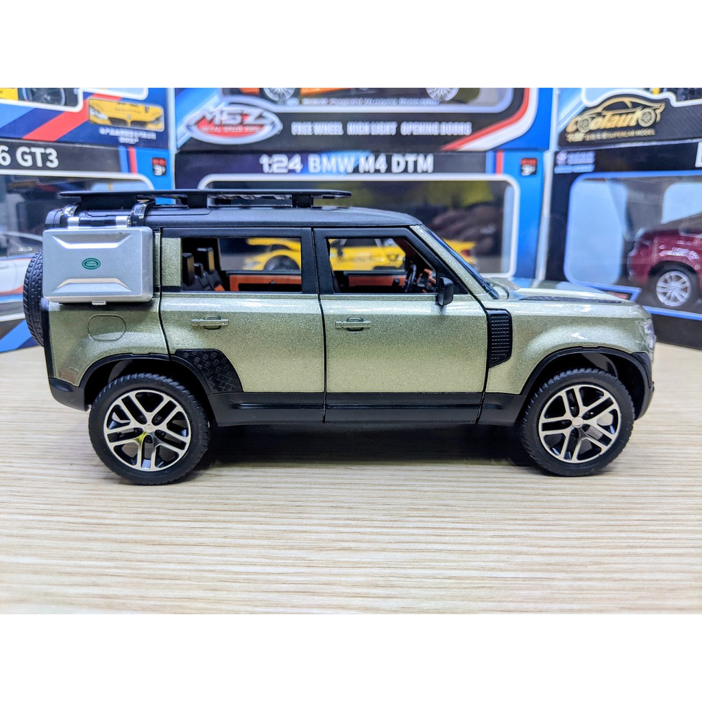 Xe mô hình Land Rover Defender Tỉ lệ 1:24