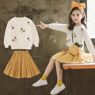 Bộ váy bánh bèo