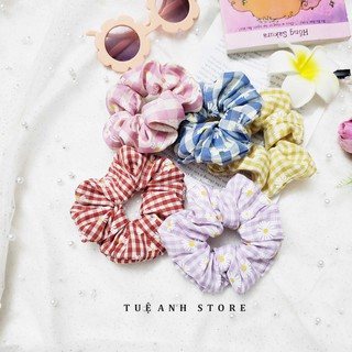 Scrunchies kẻ hoa cúc nhiều mẫu lựa chọn