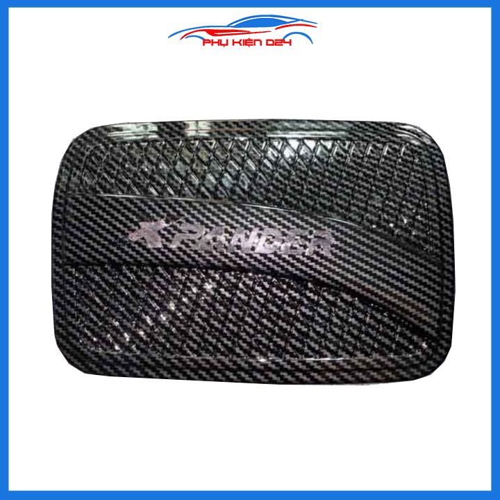 Ốp nắp bình xăng Xpander 2018-2020 vân cacbon chống trầy trang trí ô tô