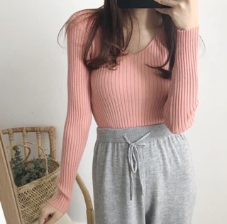 Áo len gân đũa cổ tim cho nữ