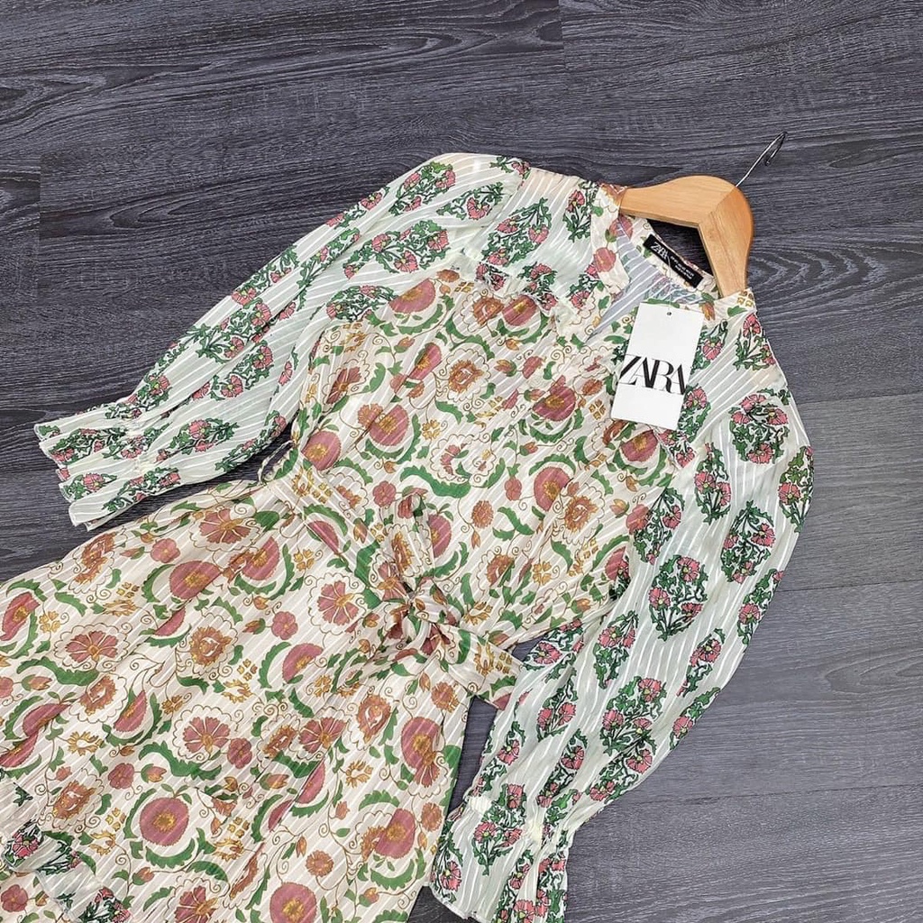 Váy hoa kẻ chìm ZR