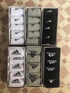 Tất Nike