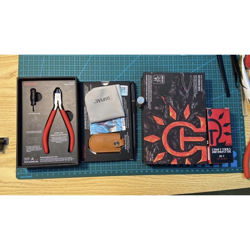 Combo kìm dspiae 3.0 và dao tỉa 9 sea cũ