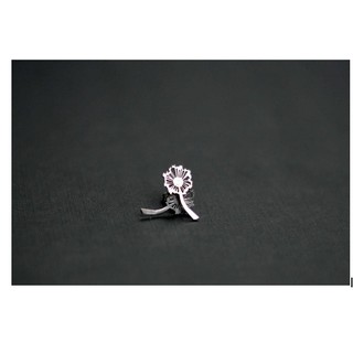 Vải thô lót đen làm phông nền chụp ảnh sản phẩm