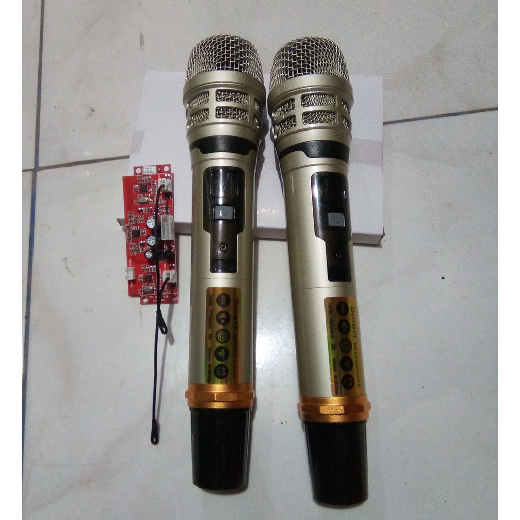 Bộ micro loa kéo UGX21