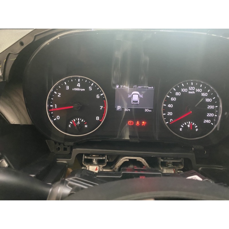 Nút Cruise Control + Limit Cho Kia Seltos Bản Thiếu