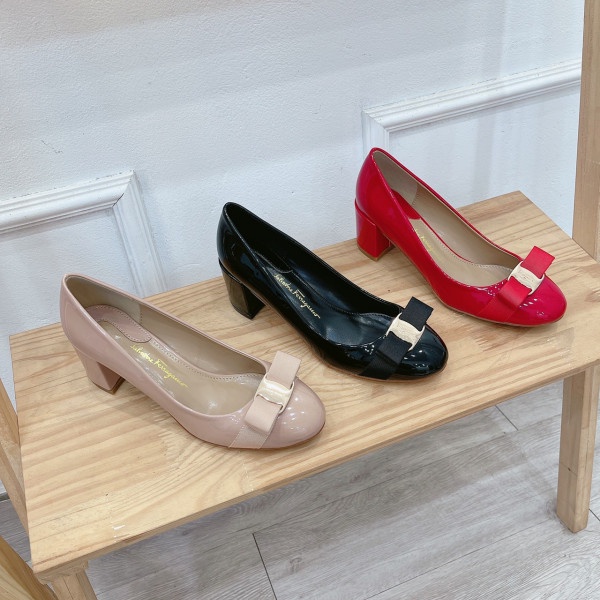 Guốc SVT bóng gót 5p hàng fullbox 3 màu đen kem đỏ