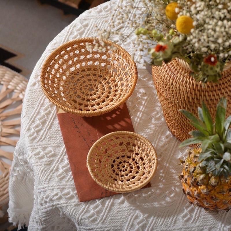 Khay mây nhỏ mini đan thưa đựng đồ ăn,đĩa mây thủ công hàng xuất khẩu.Là đồ trang trí decor bàn ăn