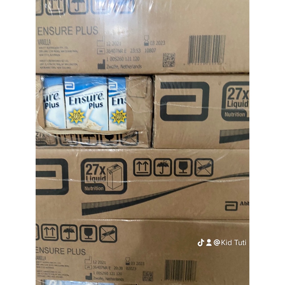 SỮA ENSURE ÚC DẠNG NƯỚC DATE 4/2024