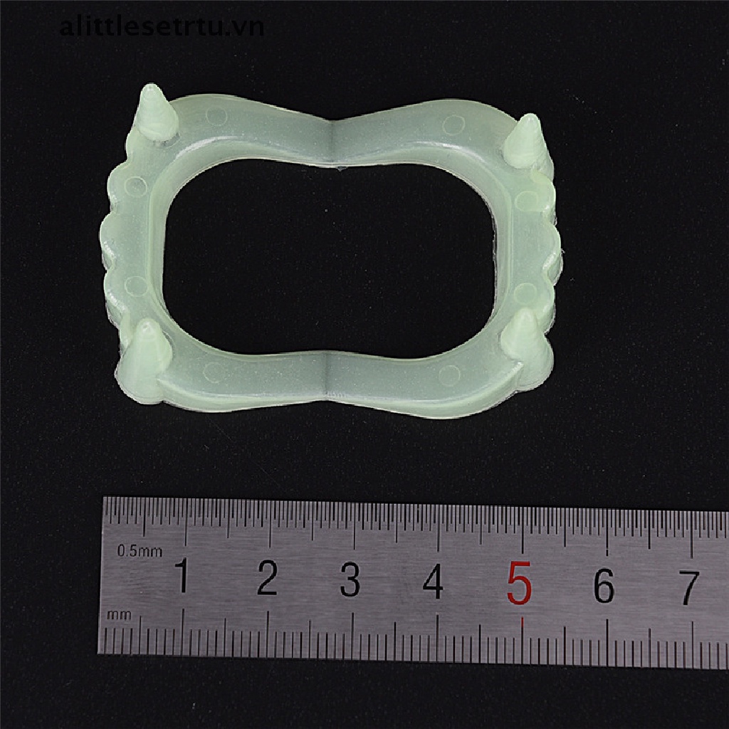 Set 10 Răng Nanh Giả Dạ Quang Hóa Trang Ma Cà Rồng Cho Lễ Halloween