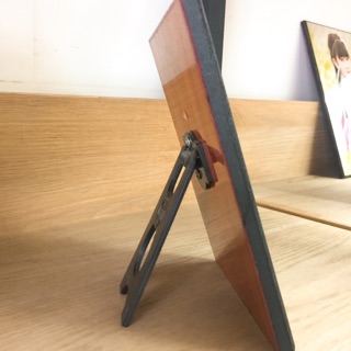 Chân đế để ảnh ép gỗ ( hoặc khung )