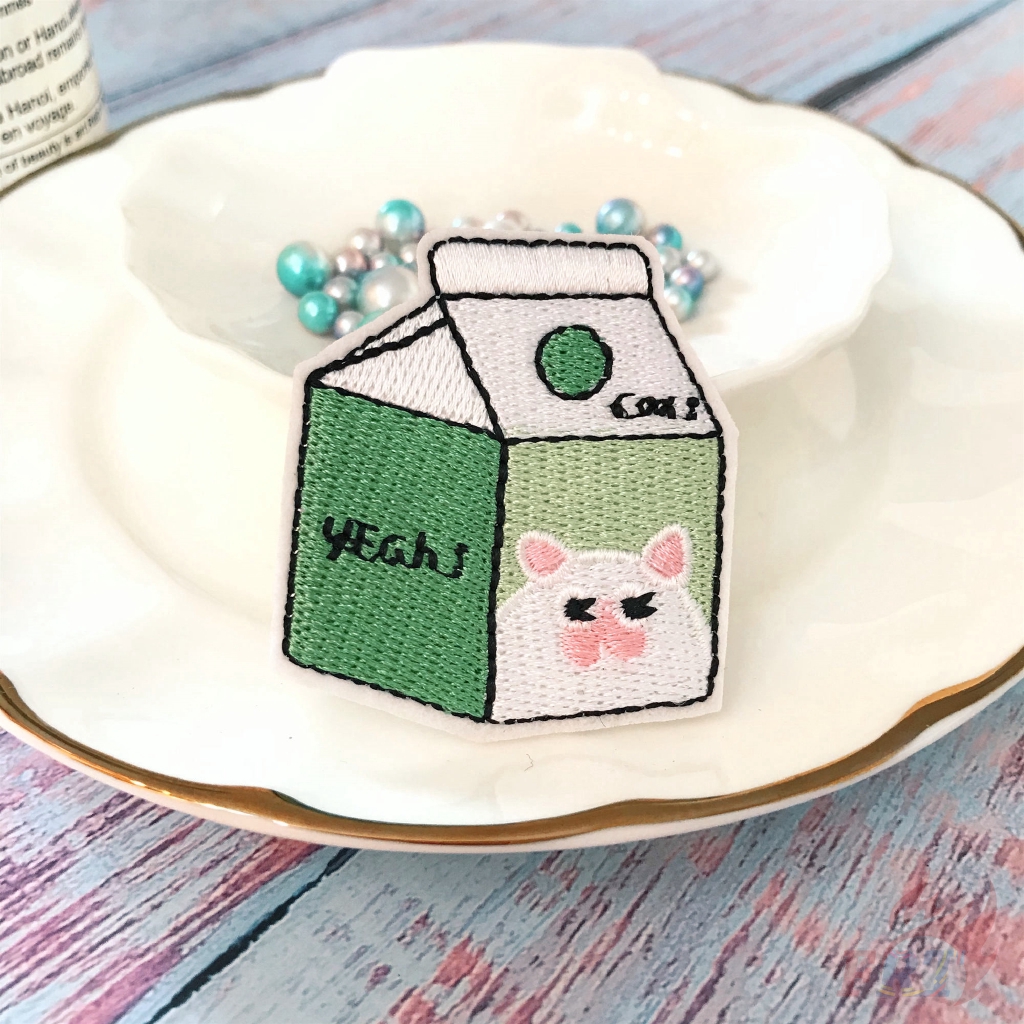 Miếng dán quần áo hình bình sữa hoạt hình