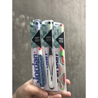 Bàn Chải Đánh Răng Jordan Individual Clean