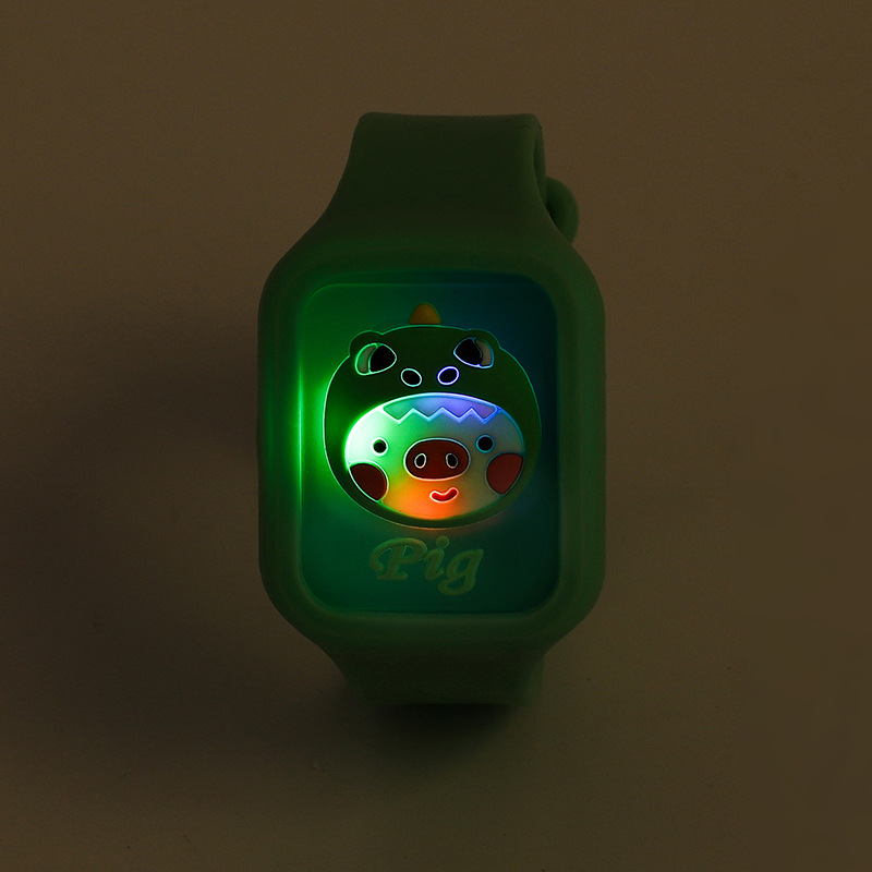 Vòng đeo tay chống muỗi thời trang 2021 cho bé