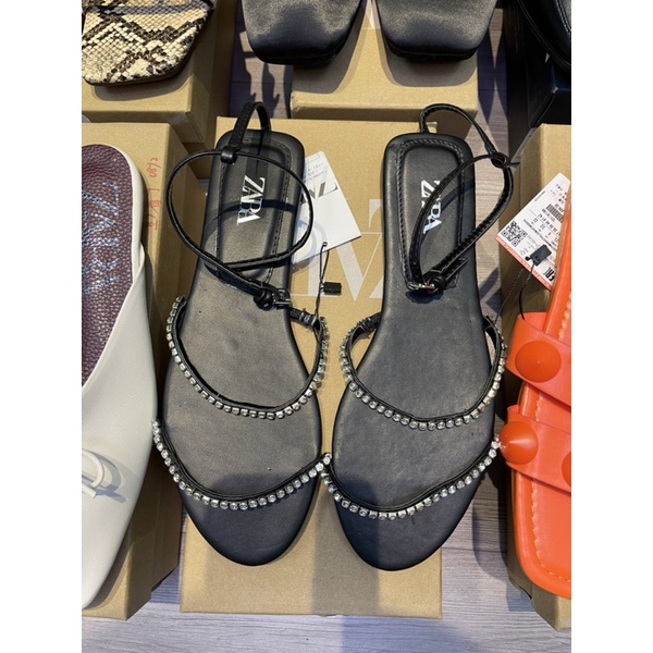 SANDAL BỆT QUAI MẢNH ZARA