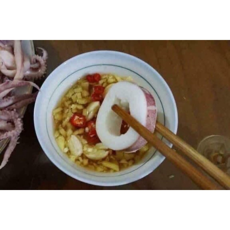 Mực ống  khay 500gr sz 5-6 con