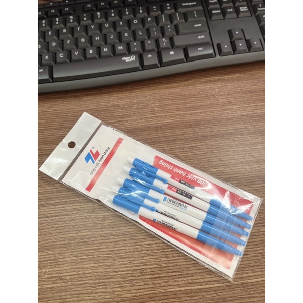 Bút bi thiên long đầu 0.8