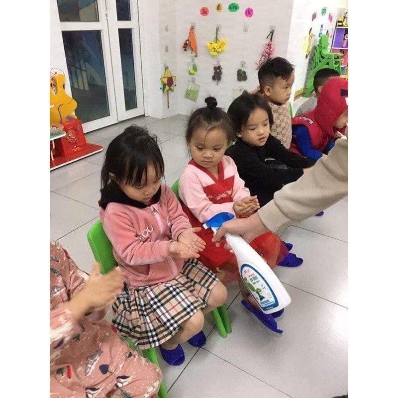 Nước lau kính, lau bàn ăn, tủ lạnh, kiêm rửa tay khô, đa năng lau khử khuẩn không hóa chất tinh dầu Quế & Bạc Hà  ORENJI