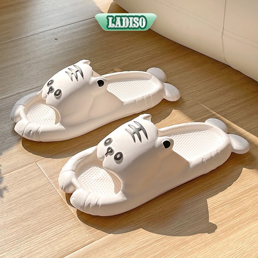 Dép nữ quai ngang SIÊU NHẸ siêu êm kiểu mới siêu hot dùng để đi trong nhà ngoài trời du lịch  LADISO TT384