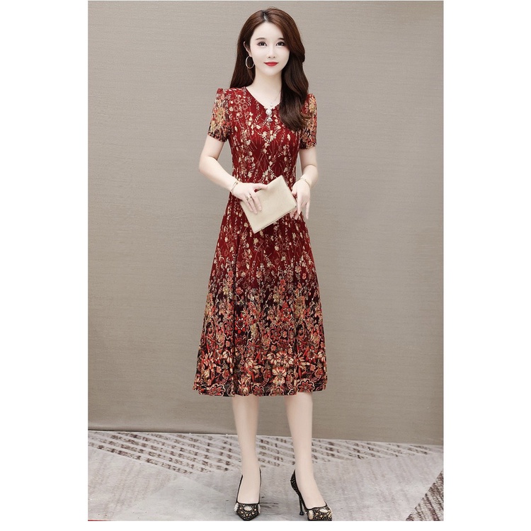 Váy hoa voan 2 lớp cho phụ nữ trung niên. Đầm mùa hè đi biển cho mẹ sang trọng quí phái