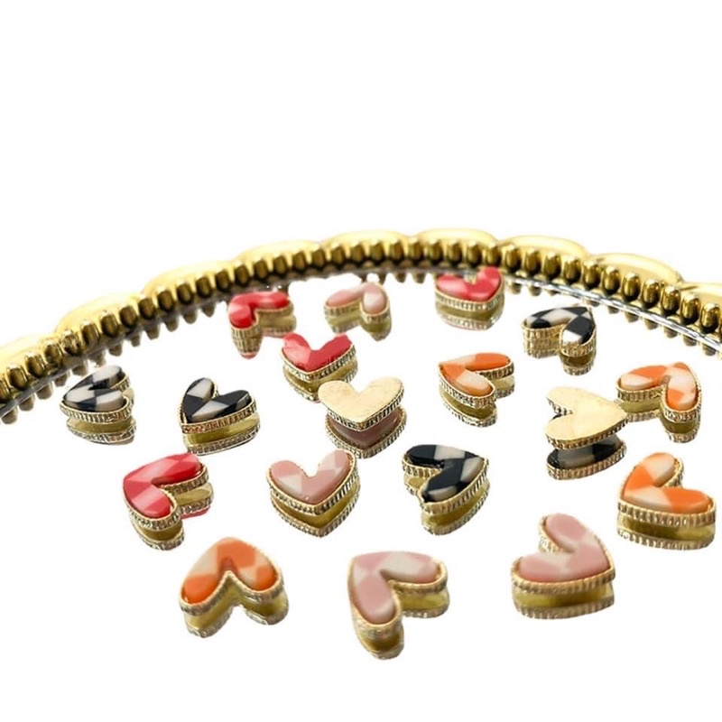 Mã 05 set charm trái tim caro nail