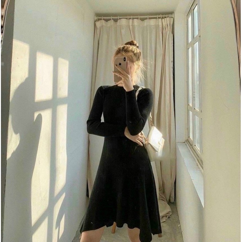 Đầm xoè vintage tay dài