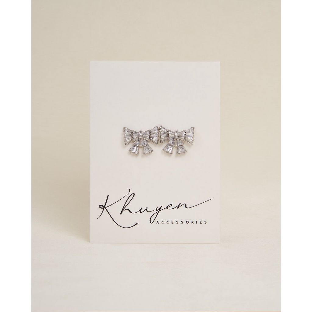 KHUYEN - Khuyên tai nơ đá vuông K3324