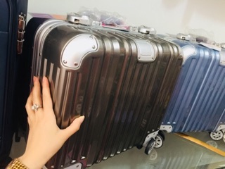 Vali du lịch