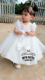 Váy công chúa cho bé 1 đến 2 tuổi Nhung Nguyễn Váy Đầm Công chúa Bé Gái Cao Cấp Tặng Kèm Cài