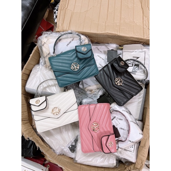 Set đeo chéo 3 món  LYN  ROSELYN HANDBAG 𝐦𝐚̂̃𝐮 𝐦𝐨̛́𝐢