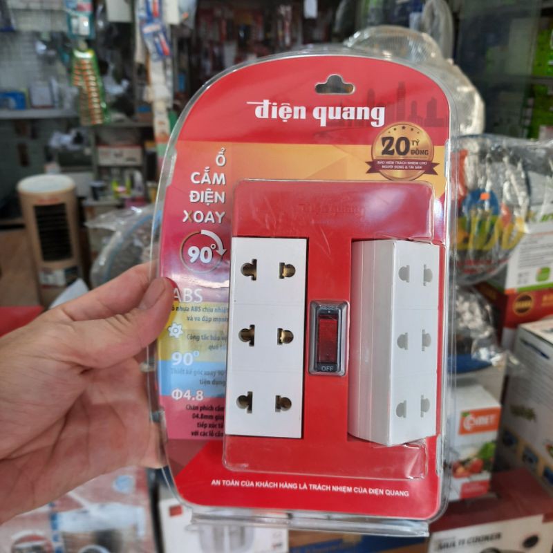 Ổ CHIA 1 RA 6 ĐIỆN QUANG  ( Có công tắc - 2500w )