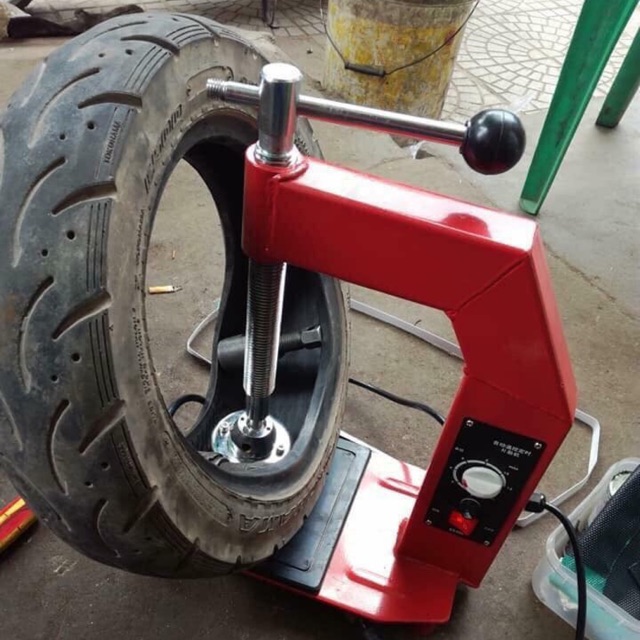 Máy vá chín săm lốp ô tô xe máy xe điện không săm