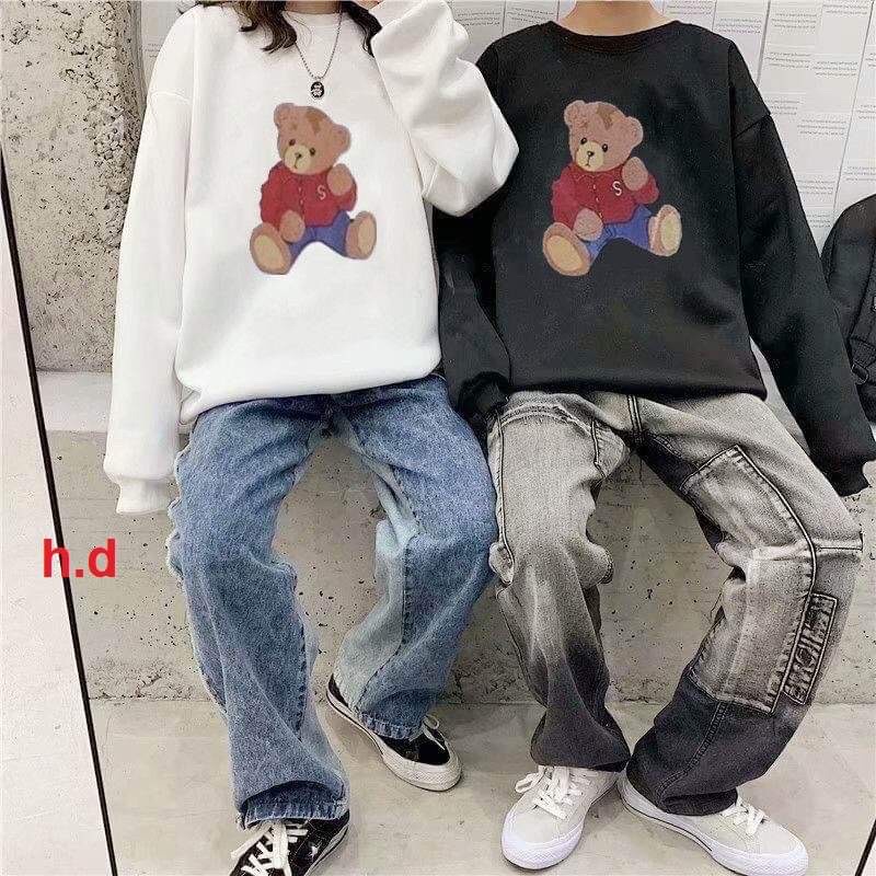 Áo Sweater cổ tròn Gấu Đen, Đỏ form rộng UlzzangChất nỉ cotton đẹp Không Bai xù⚡️Áo mùa đông ấm áp Unisex nam nữ